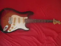 Chery MIK 90s Strat E-Gitarre [June 5, 2024, 9:04 pm]