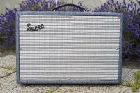 Supro 1648RT Saturn Reverb