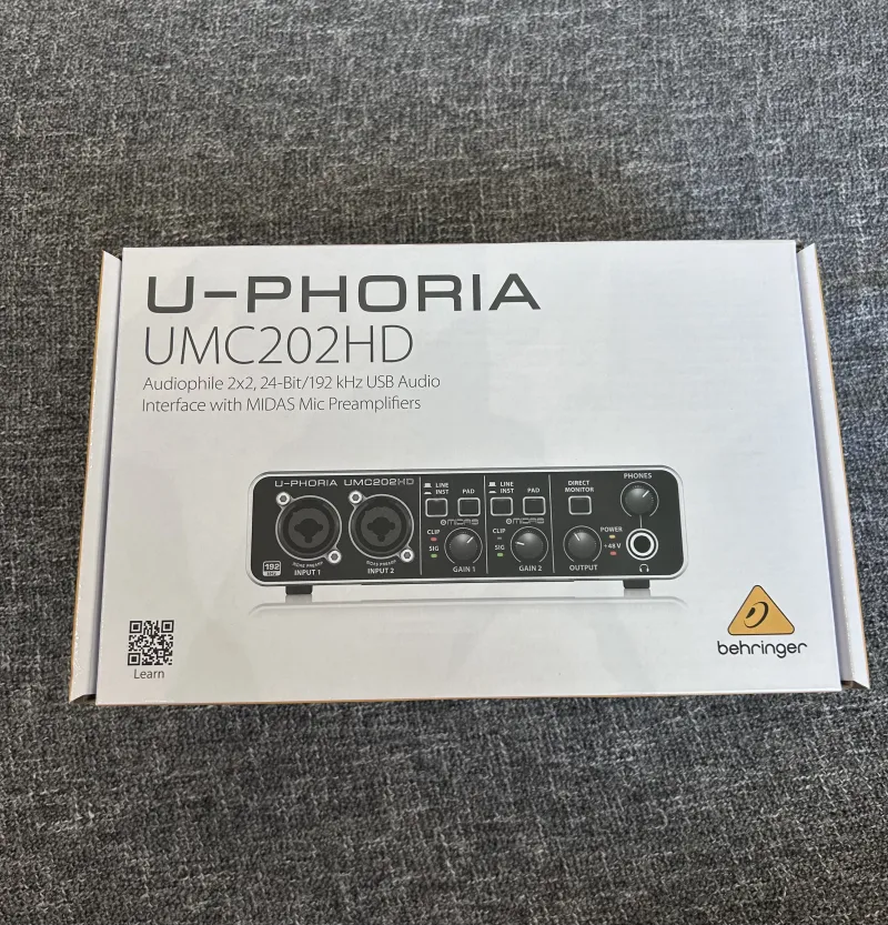 Behringer UMC202HD Stúdióhangkártya