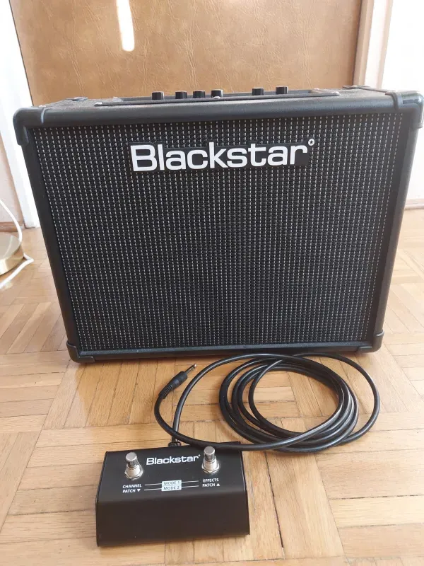 Blackstar  Gitárkombó