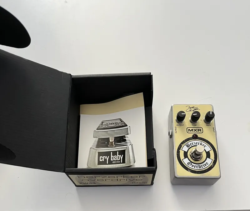 MXR ZW44 Pedal de efecto