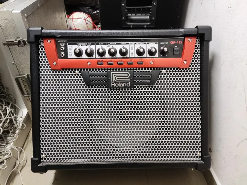 Roland GA 112 Guitar combo amp