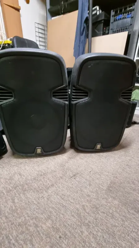 SKYTEC SPJ-1500A Active speaker