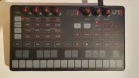 IK Multimedia Uno Synth Analog synthesizer [June 23, 2024, 12:32 pm]