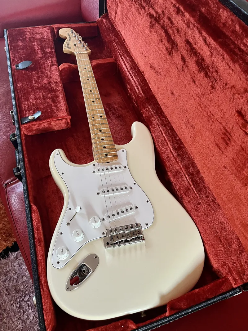 Fender Stratocaster Jimi Hendrix Artist Series USA 1997 Elektromos gitár