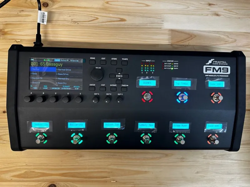 Fractal audio FM9 Turbo Multieffekt processzor