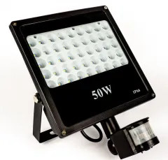 FTS  Kültéri LED Reflektor - Szöllősi Bence [2024.12.28. 19:36]