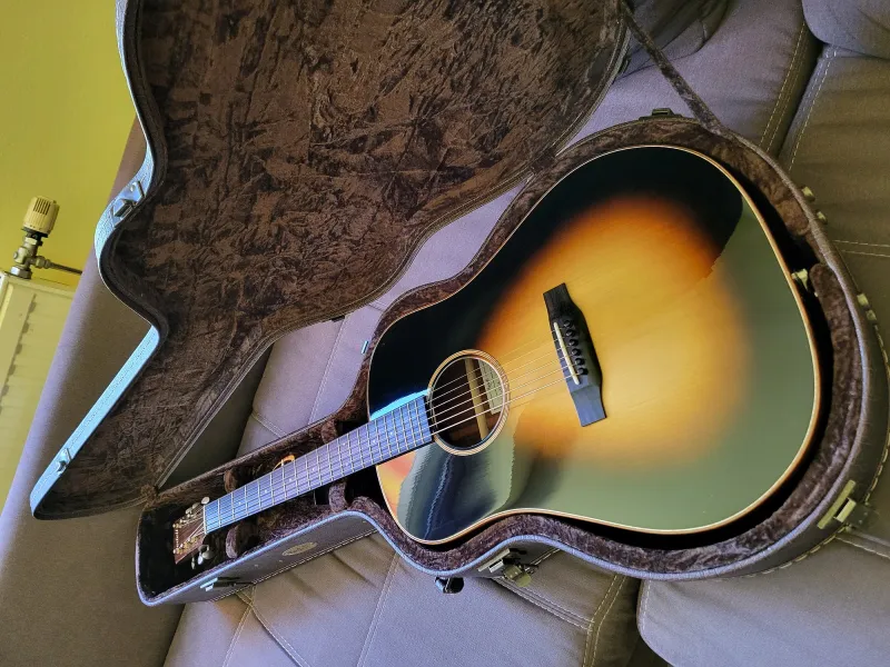 - Bedell Coffee House Dreadnought Elektroakusztikus gitár