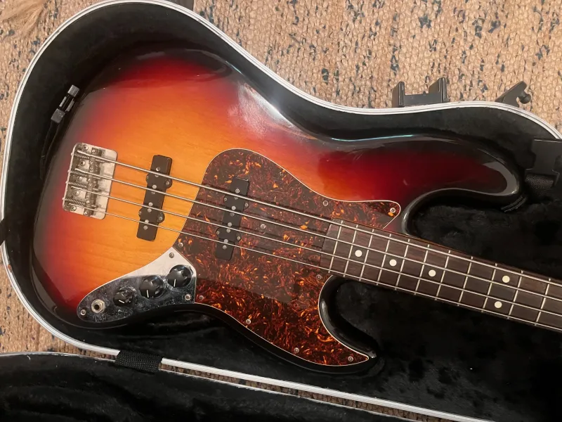 Fender JAPAN 97 JAZZ BASS NOEL REDDING SIGNATURE Bass guitar