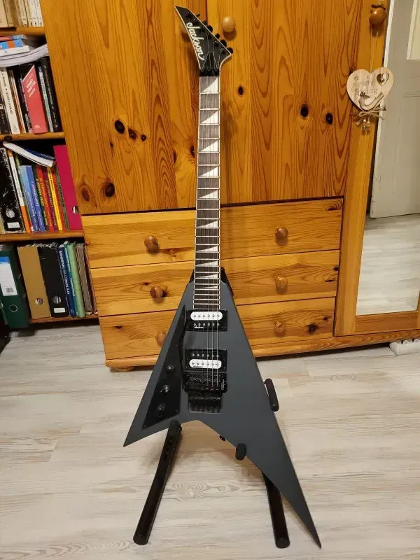 Jackson JS32-L Rhoads AH SG Guitarra eléctrica para zurdos
