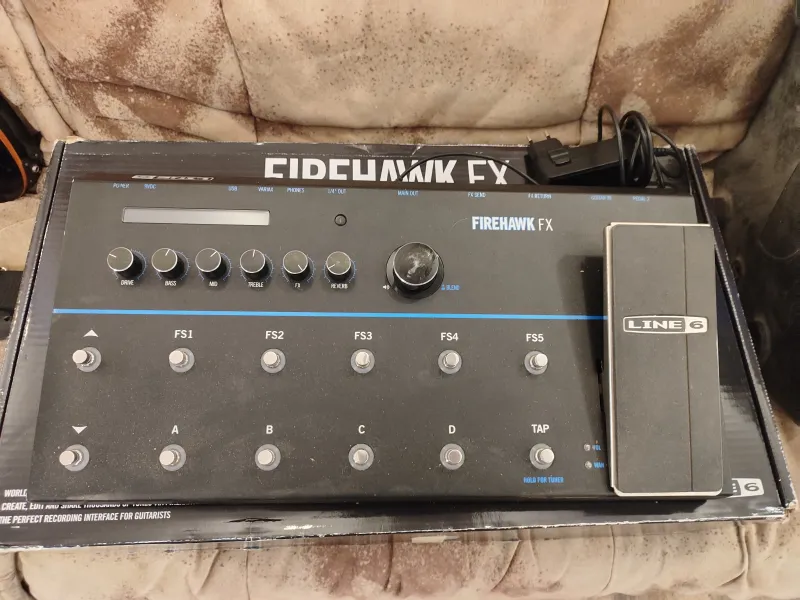 Line6 Firehawk fx Multi-effect