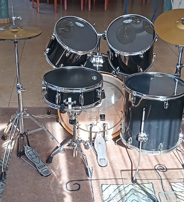 Mapex V-series Trommelset