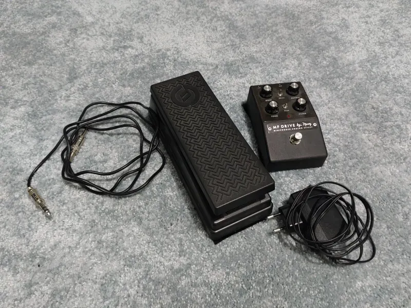 Moog MF-Drive + Moog Expression Pedal Pedal