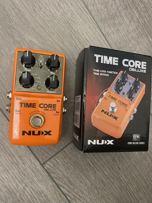 Nux Time Core Deluxe Delay Effect pedal
