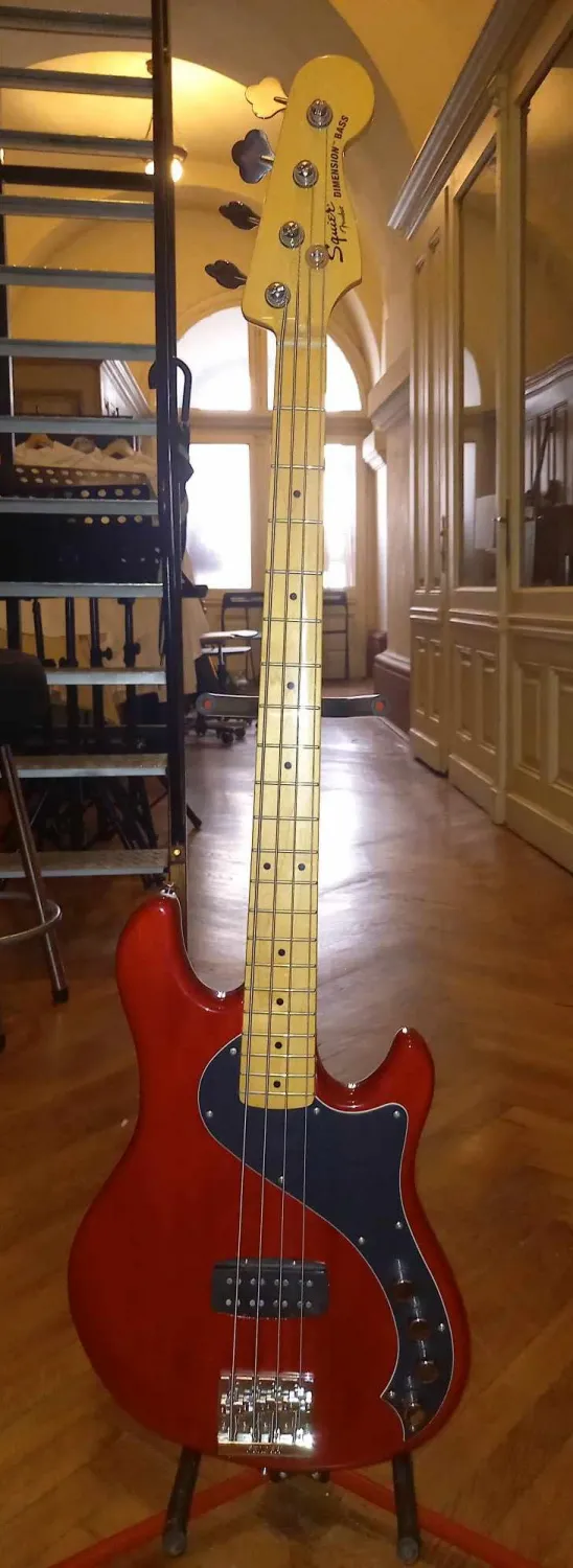 Squier Squier by Fender Dimension Bass Basgitara