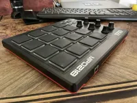 Akai MPD218 MIDI controller [July 14, 2024, 9:36 am]