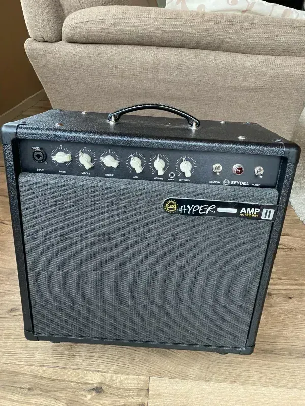  Seydel Hyperamp II. Sound cabinet