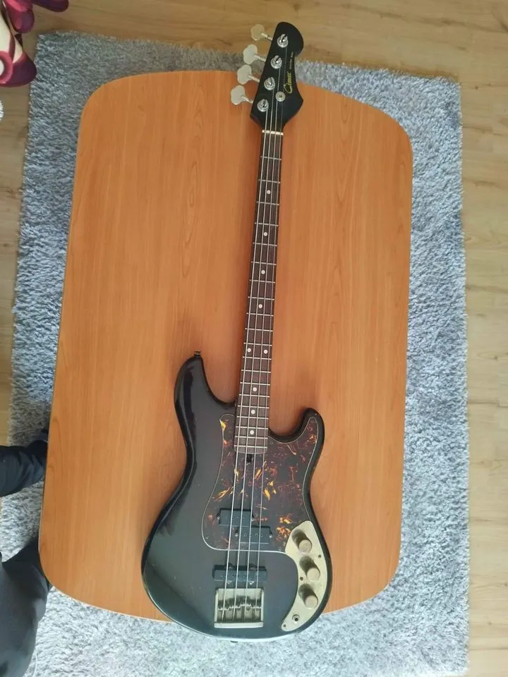 Cimar  Bass Gitarre