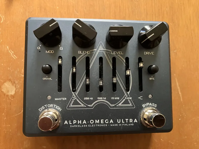 Darkglass Alpha-Omega Ultra Basszus pedál