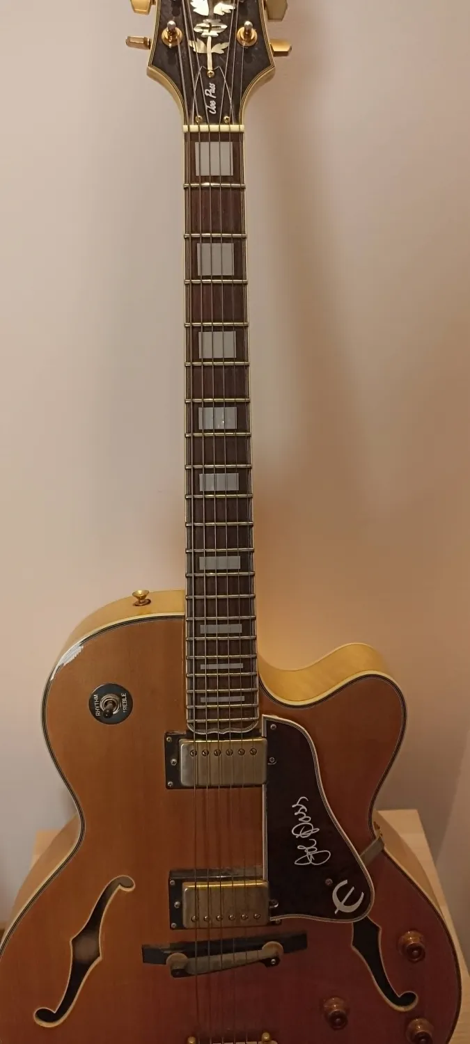 Epiphone Joe Pass Emperor II. Jazz guitar