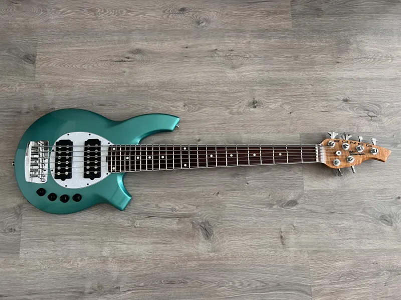 Ernie Ball Music Man Bongo 6 BFR Bass guitar 6 strings
