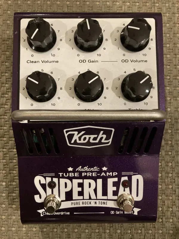 Koch Super lead preamp Efektový pedál