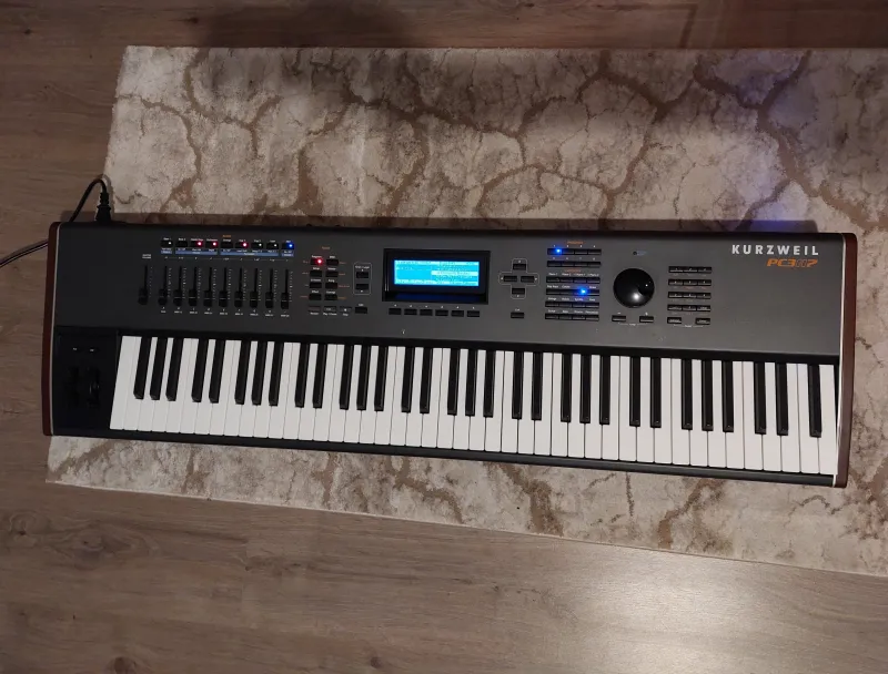 KURZWEIL PC3 A7 Teclado de piano
