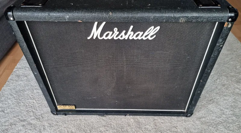 Marshall JCM 900 lead 1936 Guitar cabinet speaker