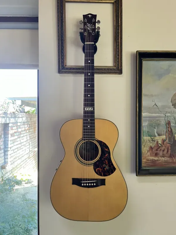 Maton EBG808TE Electro-acoustic guitar
