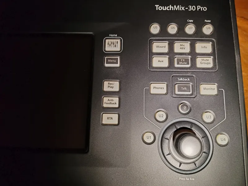 QSC TouchMix-30 Pro Mezclador