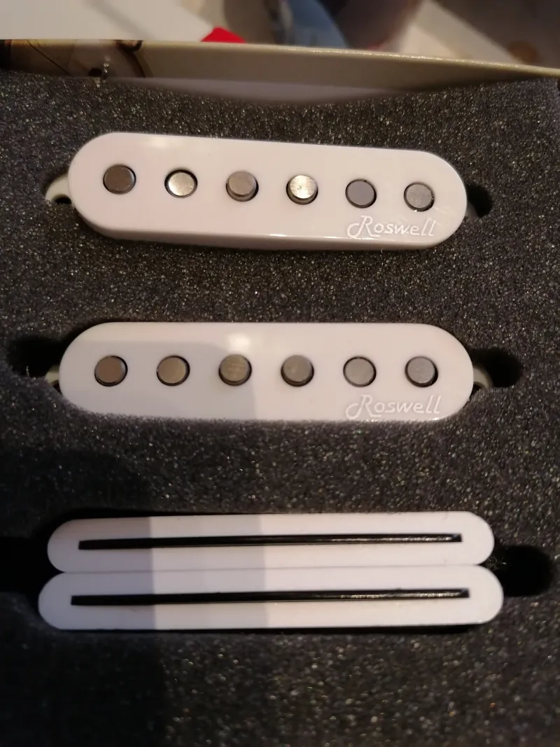 Roswell SHR AlNiCo 5 hot-rail, STA AlNiCo 5 Hangszedő