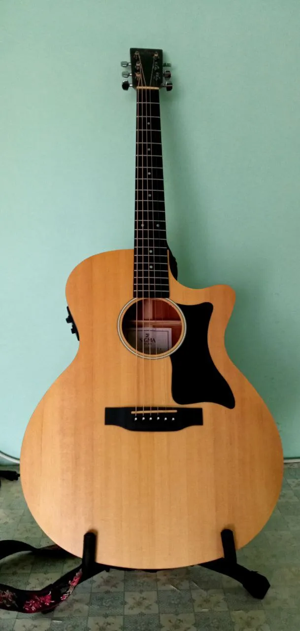 Sigma GMC-STE+ Guitarra electroacústica