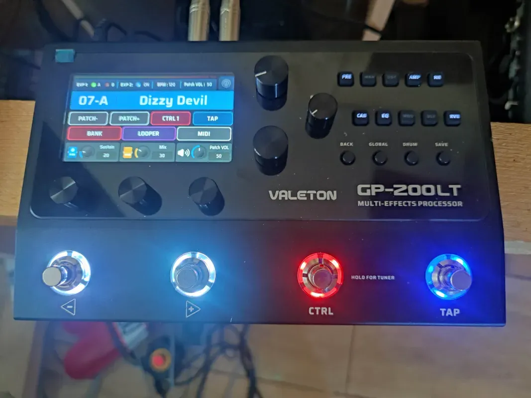 Valeton GP200LT Multi-effect processor