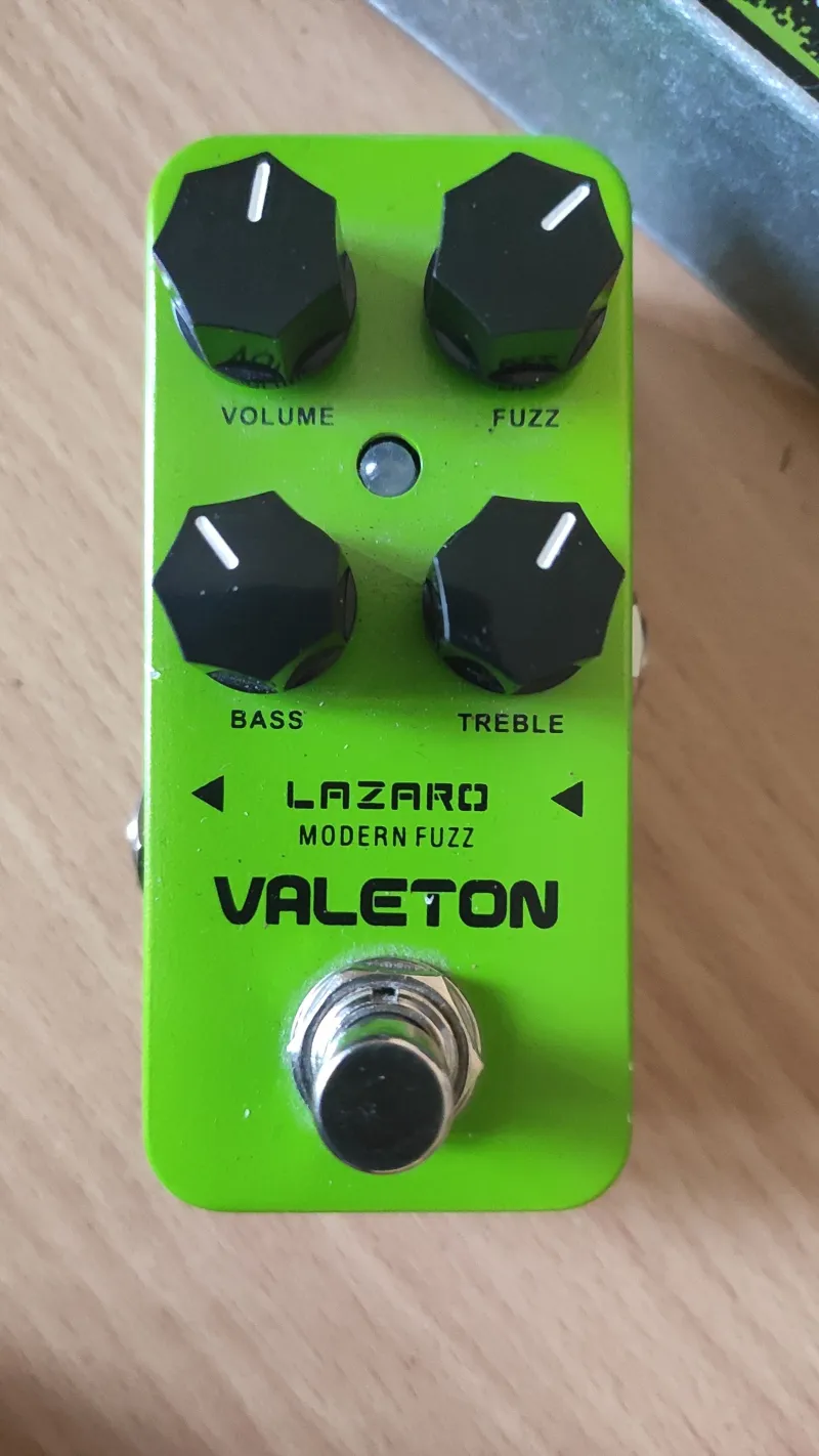 Valeton Lazaro Modern Fuzz Torzító