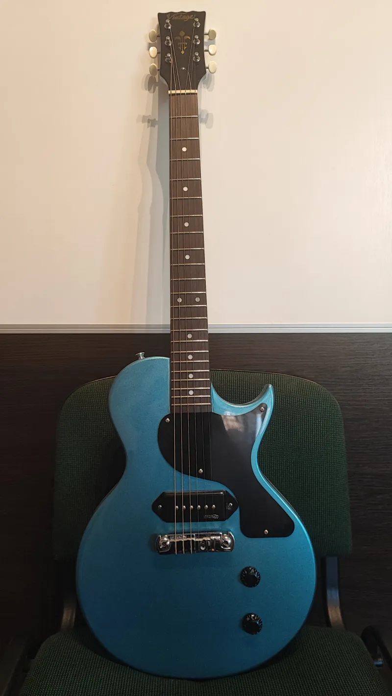Vintage V120 Elektromos gitár