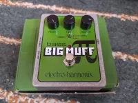 Elektro- Harmonix Bass big muff Bass effect [August 25, 2024, 1:12 pm]