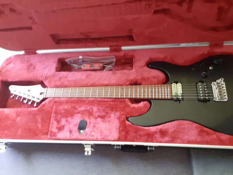 Ibanez Az2402bkf Electric guitar