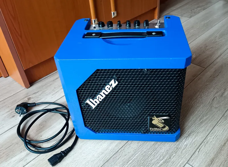 Ibanez Valbee Fullcsöves Guitar combo amp