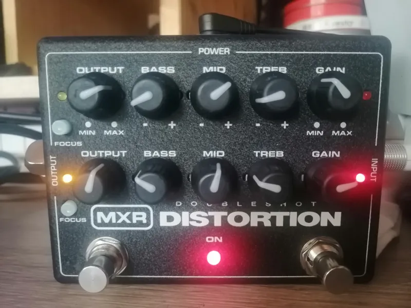 MXR Double-shot distortion Pedal de efecto