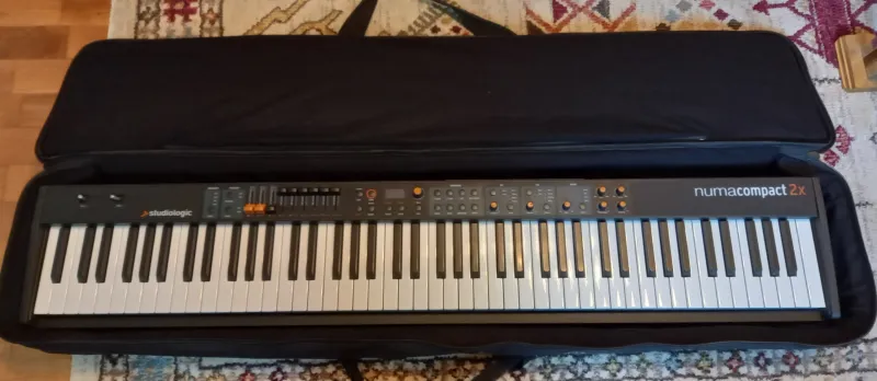  Numa Compact 2x Piano eléctrico