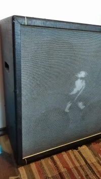 Hiwatt Maxwatt 412 Loudspeaker [September 29, 2024, 4:54 pm]