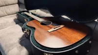 Martin 000-15M Keménytokkal Guitarra acústica [August 9, 2024, 9:49 am]