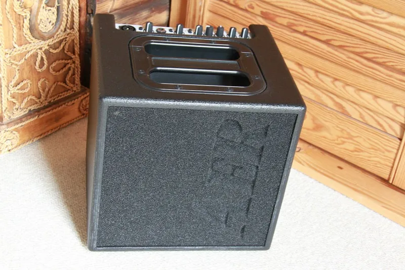 AER Alpha 40 akusztikus Gitárkombó