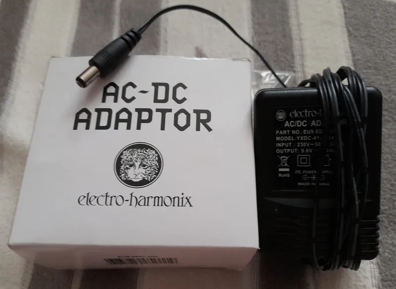 Electro Harmonix Electro Harmonix EHX adapter EU9.6DC-200 Adaptor