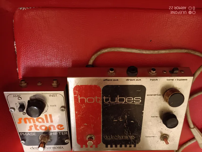 Elektro- Harmonix Hot Tubes, Small Stone Effect pedal