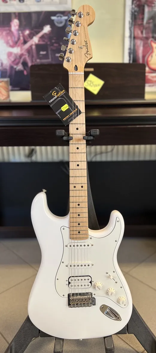 Fender Player Series Stratocaster HSS Electric guitar