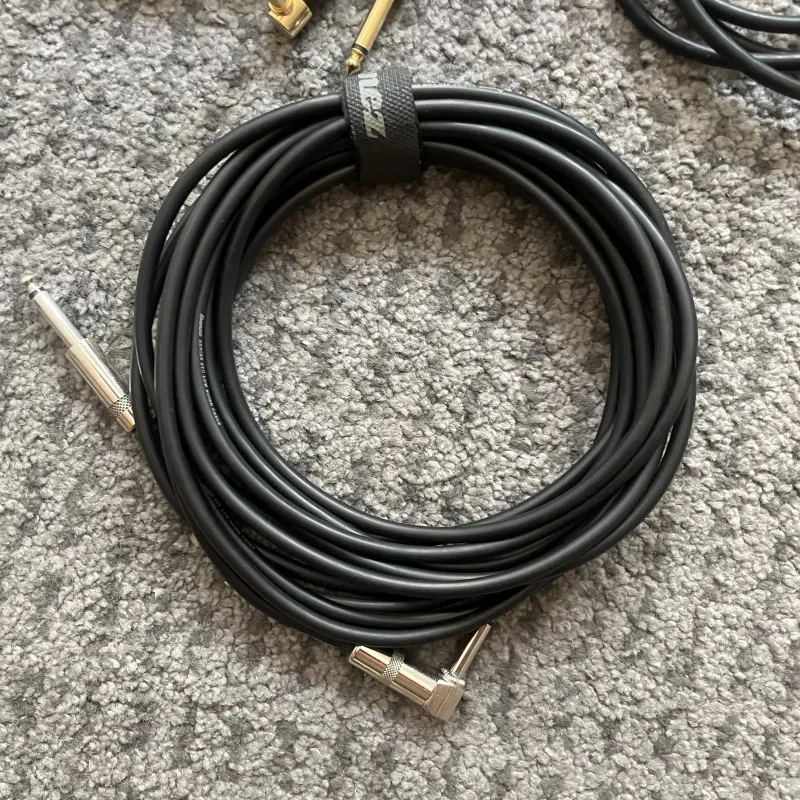 Ibanez ZZYZX, Stagg gitárkábel Guitar cable