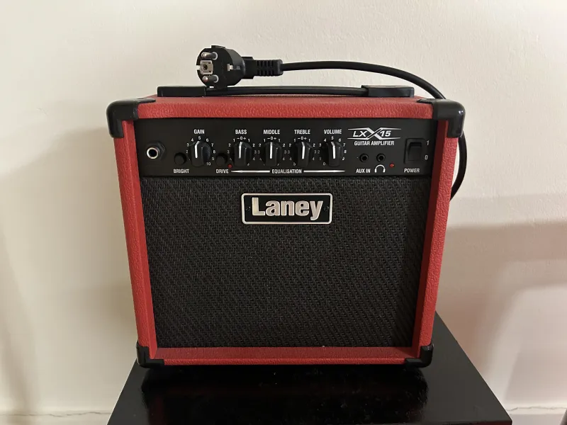 Laney Lx15 Guitar combo amp