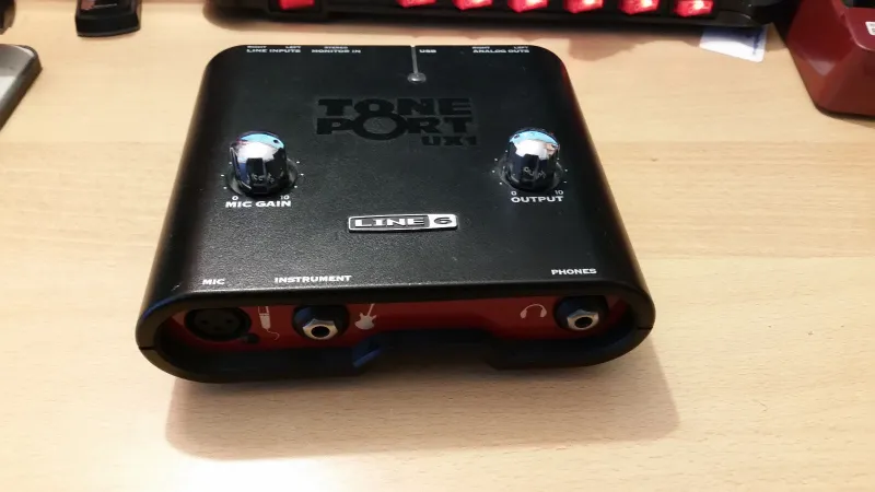 Line6 Toneport UX1 USB-s gtár Tarjeta de sonido externa