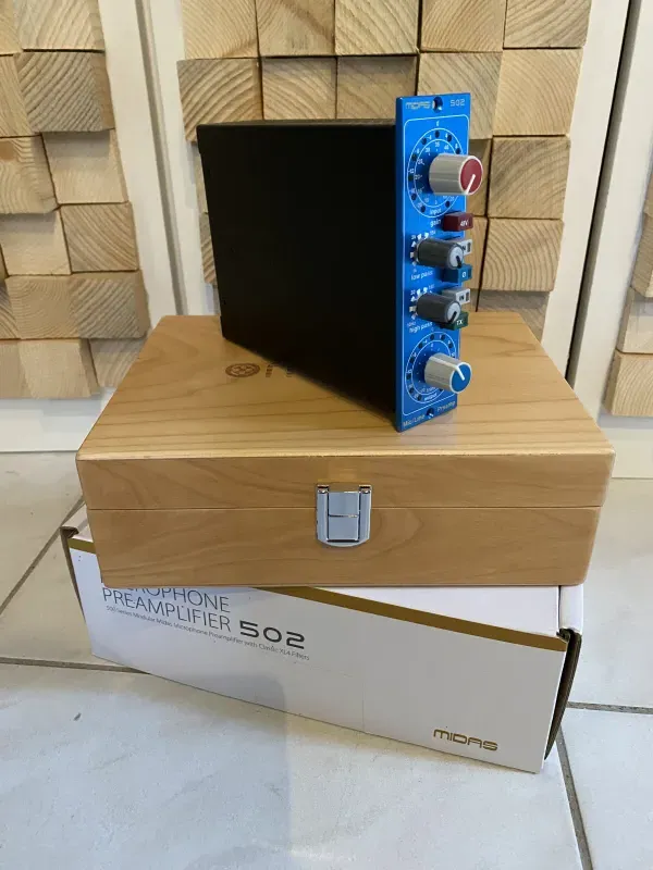  2 db Midas 502 V2 Preamp Preamp